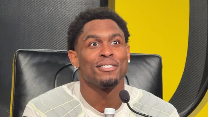 Oregon Ducks Malik Benson Dan Lanning College Football Playoff Dukes Red Raiders Big Ten Autzen Stadium Dante Moore Transfer 