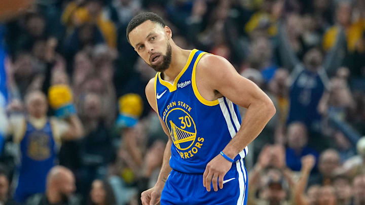 Minnesota Timberwolves v Golden State Warriors Minnesota Timberwolves v Golden State Warriors