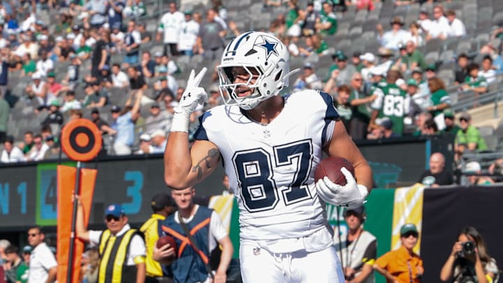 Dallas Cowboys tight end Jake Ferguson celebrates his second touchdown pass of the game against the New York Jets 