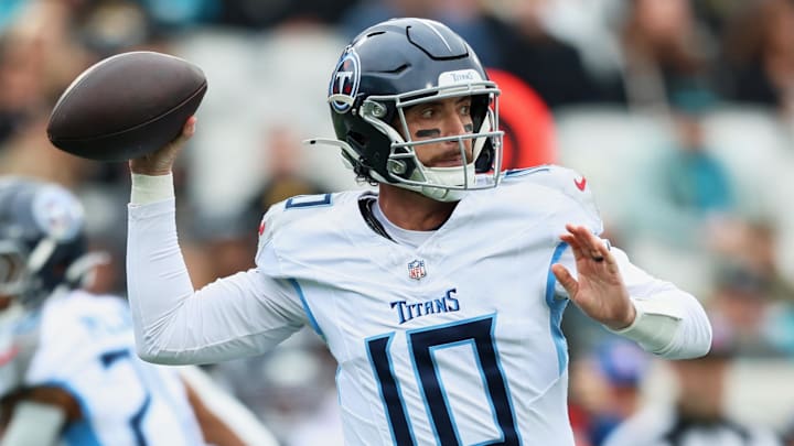 Tennessee Titans - quarterback Brandon Allen Tennessee Titans - quarterback Brandon Allen