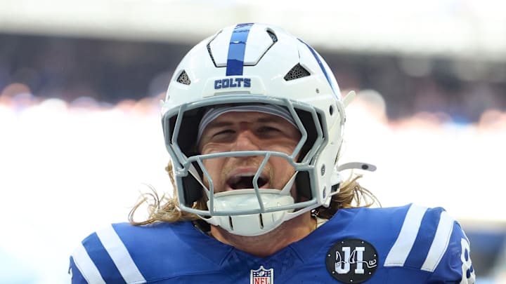 Indianapolis Colts tight end Tyler Warren celebrates