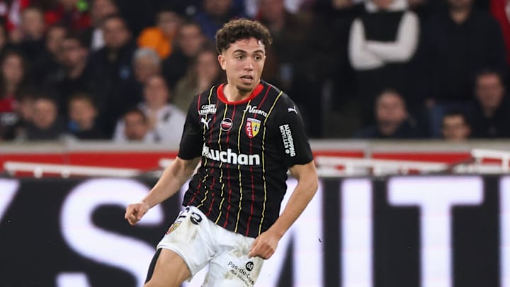 Neil El Aynaoui est titulaire dans cette rencontre.