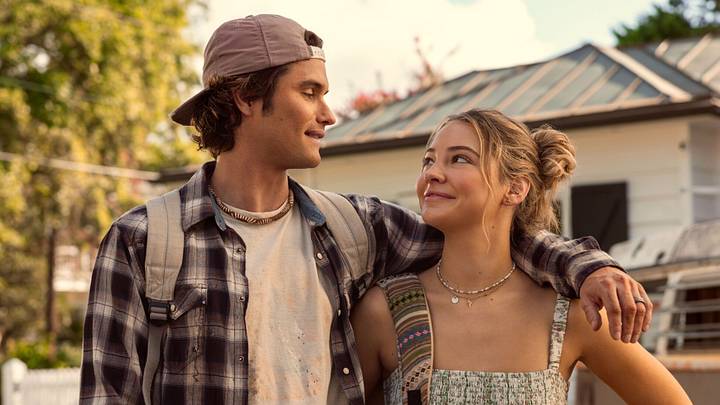Outer Banks. (L to R) Chase Stokes as John B, Madelyn Cline as Sarah Cameron in episode 503 of Outer Banks Outer Banks. (L to R) Chase Stokes as John B, Madelyn Cline as Sarah Cameron in episode 503 of Outer Banks