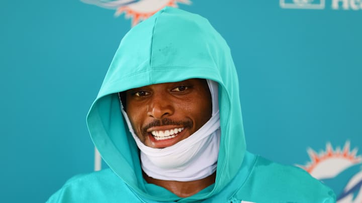 Jul 24, 2024; Miami Gardens, FL, USA; Miami Dolphins cornerback Jalen Ramsey (5) talks to reporters during training camp at Baptist Health Training Complex. Mandatory Credit: Sam Navarro-Imagn Images Jul 24, 2024; Miami Gardens, FL, USA; Miami Dolphins cornerback Jalen Ramsey (5) talks to reporters during training camp at Baptist Health Training Complex. Mandatory Credit: Sam Navarro-Imagn Images
