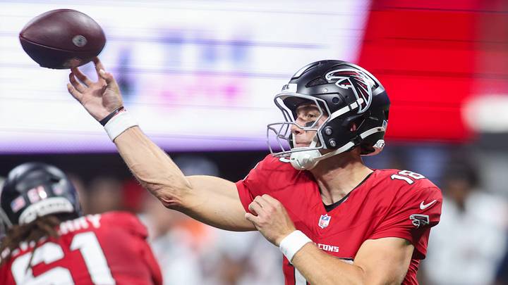 Atlanta Falcons quarterback Jack Strand Atlanta Falcons quarterback Jack Strand