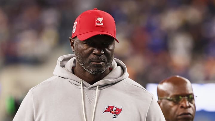 Tampa Bay Buccaneers head coach and defensive coordinator Todd Bowles walks off the field during halftime against the Los Angeles Rams Tampa Bay Buccaneers head coach and defensive coordinator Todd Bowles walks off the field during halftime against the Los Angeles Rams