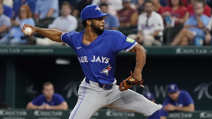Sep 19, 2024; Arlington, Texas, USA; Toronto Blue Jays Dillon Tate (33) throws to the plate during the sixth inning against the Texas Rangers at Globe Life Field. Sep 19, 2024; Arlington, Texas, USA; Toronto Blue Jays Dillon Tate (33) throws to the plate during the sixth inning against the Texas Rangers at Globe Life Field.