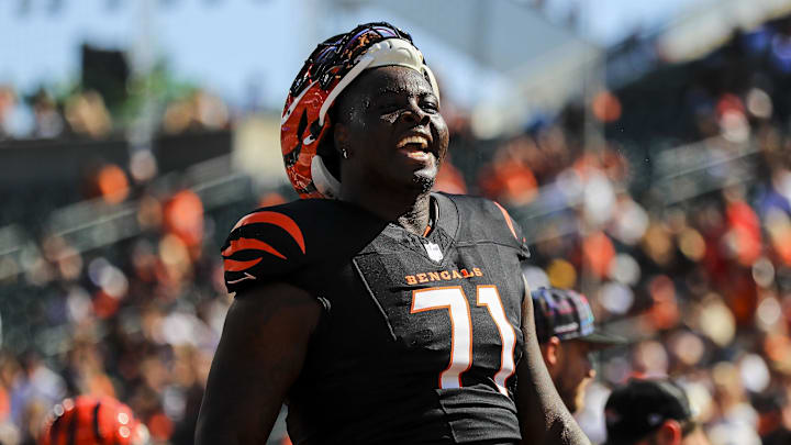 Oct 6, 2024; Cincinnati, Ohio, USA; Cincinnati Bengals offensive tackle Amarius Mims (71) during warmups before the game against the Baltimore Ravens at Paycor Stadium. Mandatory Credit: Katie Stratman-Imagn Images Oct 6, 2024; Cincinnati, Ohio, USA; Cincinnati Bengals offensive tackle Amarius Mims (71) during warmups before the game against the Baltimore Ravens at Paycor Stadium. Mandatory Credit: Katie Stratman-Imagn Images