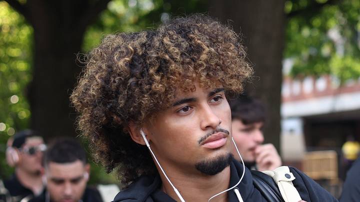 Sep 3, 2026; Atlanta, Georgia, USA; Colorado Buffaloes quarterback Julian Lewis (10) arrives at Bobby Dodd Stadium at Hyundai Field. Mandatory Credit: Brett Davis-Imagn Images Sep 3, 2026; Atlanta, Georgia, USA; Colorado Buffaloes quarterback Julian Lewis (10) arrives at Bobby Dodd Stadium at Hyundai Field. Mandatory Credit: Brett Davis-Imagn Images