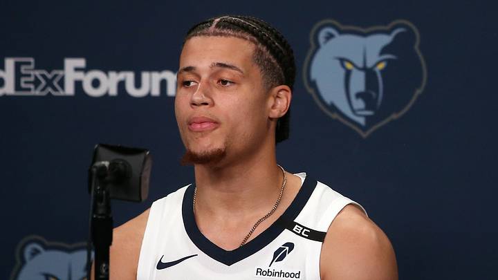 Sep 28, 2026; Memphis, TN, USA; Memphis Grizzlies guard Walter Clayton Jr. (4) speaks to members of the Media at Memphis Grizzlies media day at FedEx Forum. Mandatory Credit: Petre Thomas-Imagn Images Sep 28, 2026; Memphis, TN, USA; Memphis Grizzlies guard Walter Clayton Jr. (4) speaks to members of the Media at Memphis Grizzlies media day at FedEx Forum. Mandatory Credit: Petre Thomas-Imagn Images