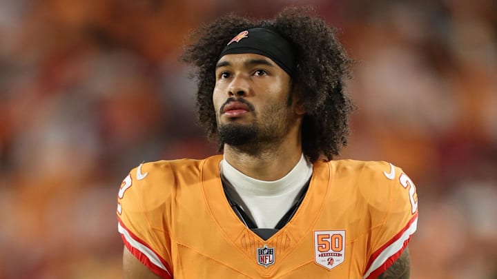 Emeka Egbuka just earned some major praise from Fox Sports as they ranked every player from the 2025 NFL Draft after their rookie seasons. Emeka Egbuka just earned some major praise from Fox Sports as they ranked every player from the 2025 NFL Draft after their rookie seasons.