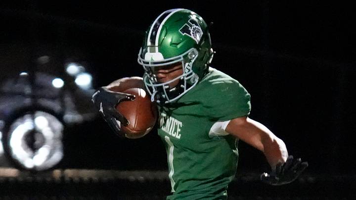The Florida Gators are predicted to land one of the top receivers in the 2028 recruiting class. The Florida Gators are predicted to land one of the top receivers in the 2028 recruiting class.