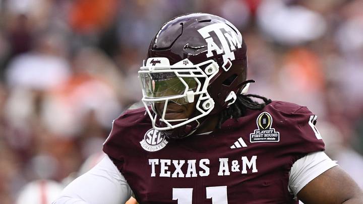 Texas A&M Aggies defensive tackle Tyler Onyedim 