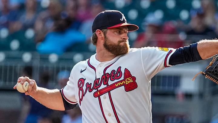 Aug 31, 2026; Cumberland, Georgia, USA; Atlanta Braves pitcher Bryce Elder (55) pitches against the San Francisco Giants during the first inning at Truist Park. Mandatory Credit: Dale Zanine-Imagn Images Aug 31, 2026; Cumberland, Georgia, USA; Atlanta Braves pitcher Bryce Elder (55) pitches against the San Francisco Giants during the first inning at Truist Park. Mandatory Credit: Dale Zanine-Imagn Images