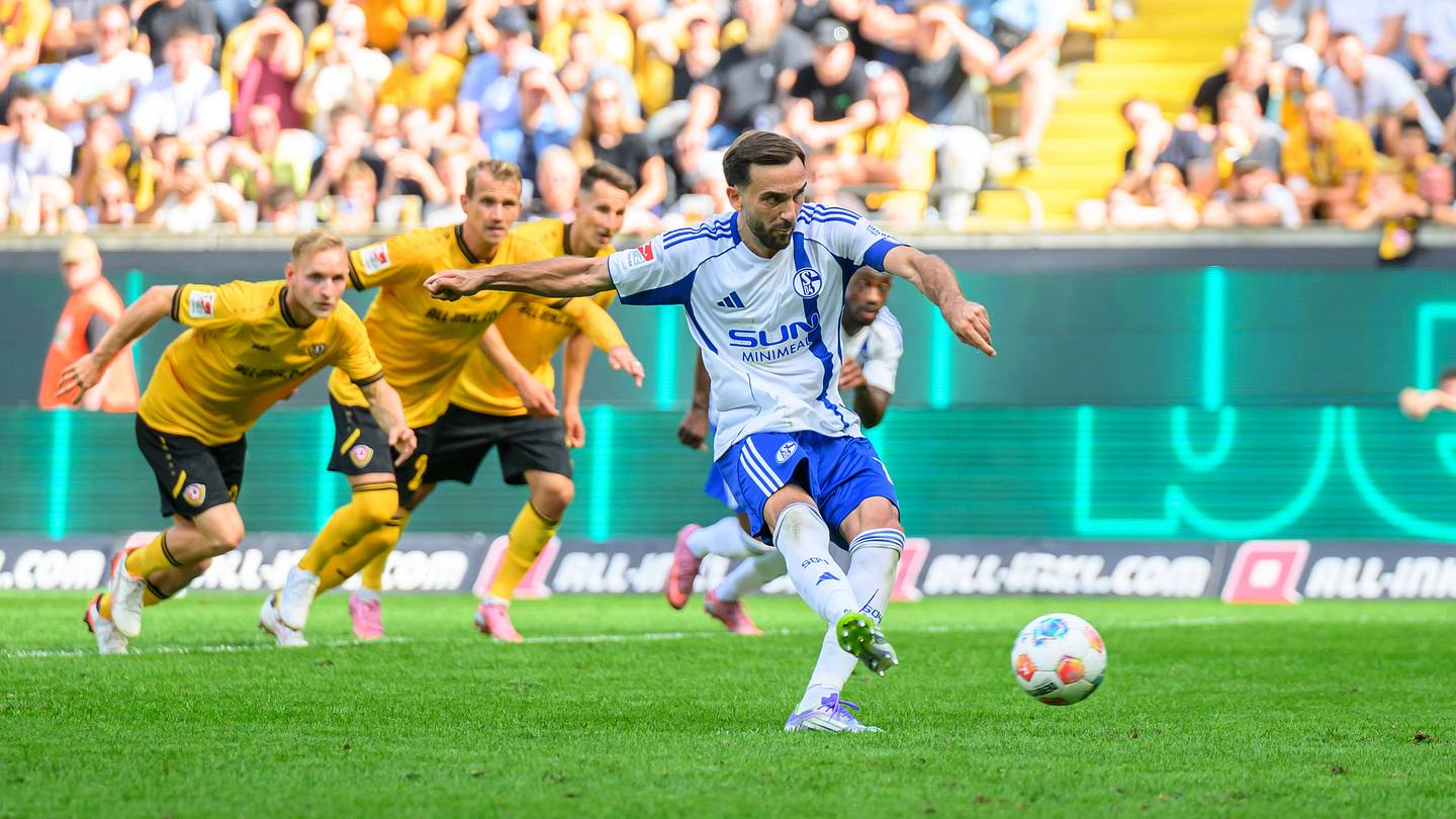 Kenan Karaman entschied das letzte Duell in Dresden mit seinem Elfmeter