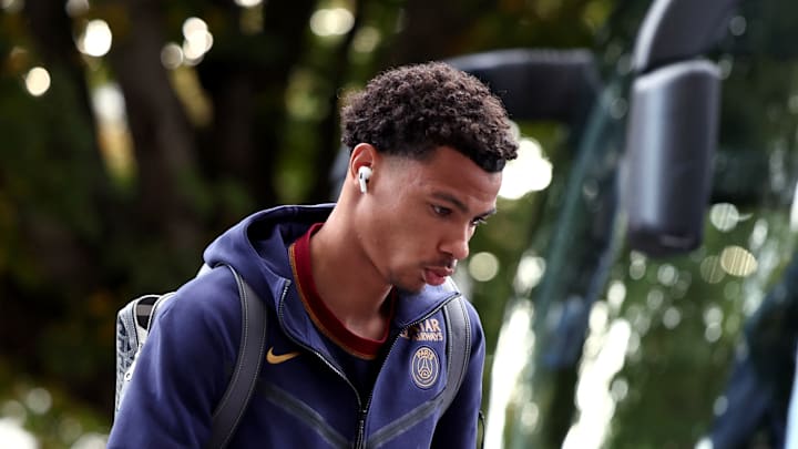 Hugo Ekitike est toujours écarté des groupes. 