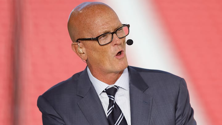 ESPN anchor Scott Van Pelt