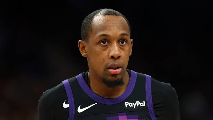 Phoenix, Arizona, USA; Phoenix Suns guard Jamaree Bouyea (17) against the Dallas Mavericks at Mortgage Matchup Center on Apr 8, 2026.