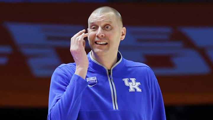 Kentucky v Tennessee
