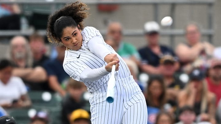 Jocelyn Alo, a 2022 OU softball graduate, bats for the New York Yankees during a MLB Home Derby X contest at Principal Park on August 30, 2025 in Des Moines, Iowa.