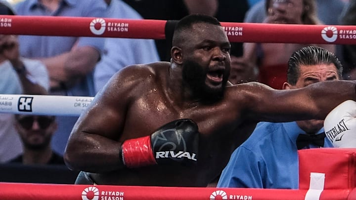 Martin Bakole throws a punch vs. Jared Anderson on Aug. 3, 2024, in Los Angeles at BMO Stadium.