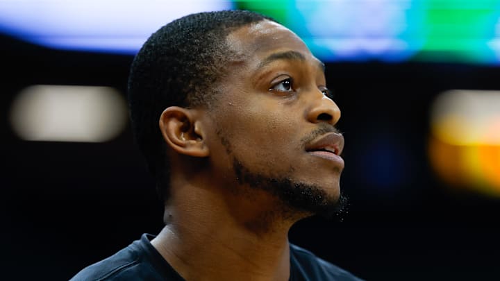 Mar 17, 2026; Sacramento, California, USA; San Antonio Spurs guard De'aaron Fox (4) during warms up before the game against the Sacramento Kings at Golden 1 Center. Mandatory Credit: Sergio Estrada-Imagn Images