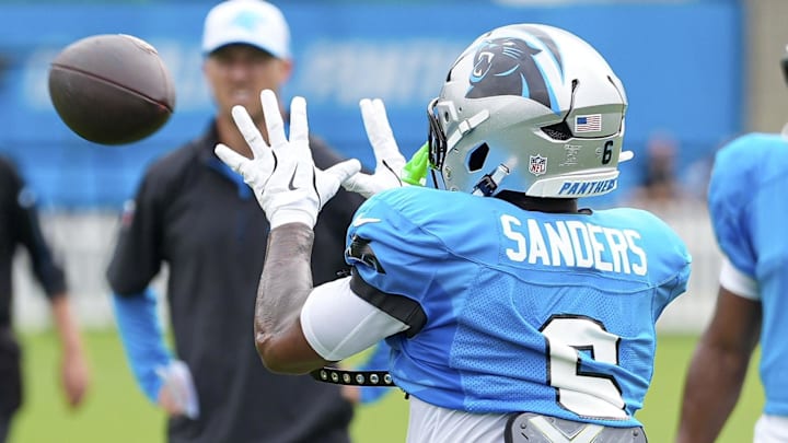 Miles Sanders