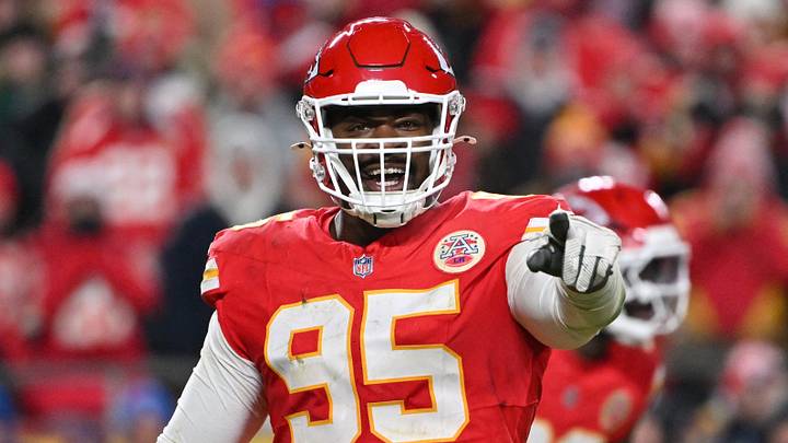 Dec 7, 2025; Kansas City, Missouri, USA; Kansas City Chiefs defensive tackle Chris Jones (95) celebrates after a play during the third quarter against the Houston Texans at GEHA Field at Arrowhead Stadium. Mandatory Credit: Amy Kontras-Imagn Images Dec 7, 2025; Kansas City, Missouri, USA; Kansas City Chiefs defensive tackle Chris Jones (95) celebrates after a play during the third quarter against the Houston Texans at GEHA Field at Arrowhead Stadium. Mandatory Credit: Amy Kontras-Imagn Images