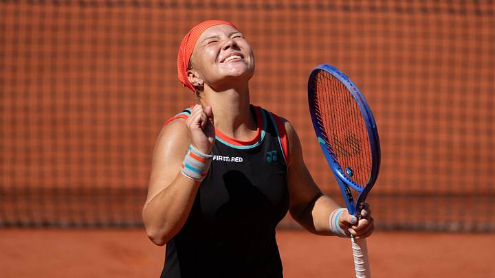 Diana Shnaider upset Aryna Sabalenka at Roland Garros. Diana Shnaider upset Aryna Sabalenka at Roland Garros.