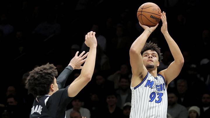 Noah Penda was a raw rookie. He has had a rookie offseason now and has looked like he has taken steps to push for more playing time.