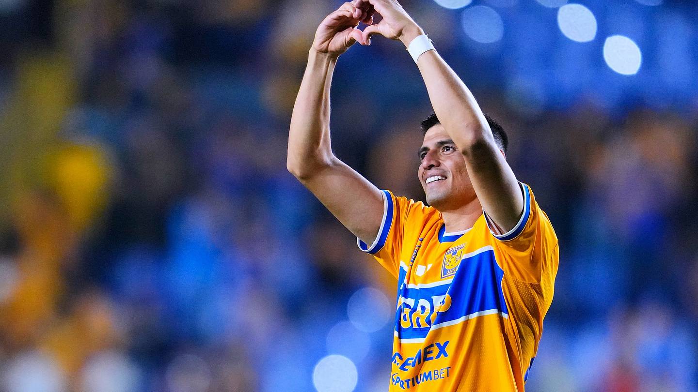 Tigres vence 3-2 a Toluca en un partido muy intenso en el Volcán