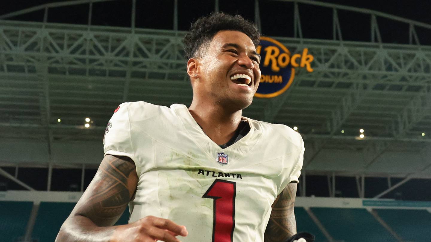 4 Quarterbacks that made more sense for Falcons than struggling Tua Tagovailoa