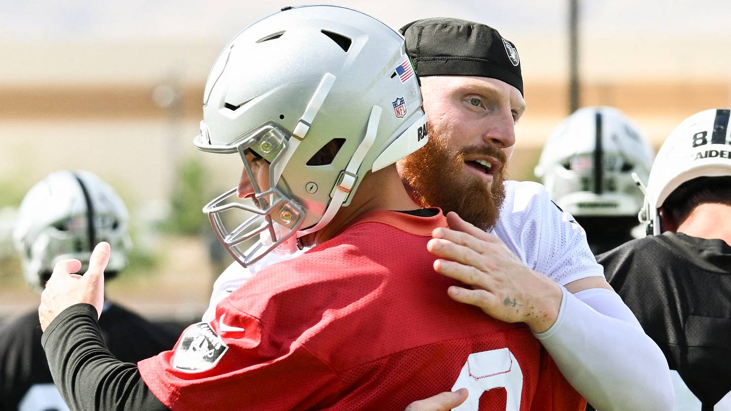 Broncos fans can only laugh at Maxx Crosby-Kirk Cousins scuffle at Raiders camp