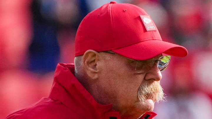 Nov 23, 2025; Kansas City, Missouri, USA; Kansas City Chiefs head coach Andy Reid watches warm ups against the Indianapolis Colts for warm ups prior to a game at GEHA Field at Arrowhead Stadium. Mandatory Credit: Denny Medley-Imagn Images Nov 23, 2025; Kansas City, Missouri, USA; Kansas City Chiefs head coach Andy Reid watches warm ups against the Indianapolis Colts for warm ups prior to a game at GEHA Field at Arrowhead Stadium. Mandatory Credit: Denny Medley-Imagn Images