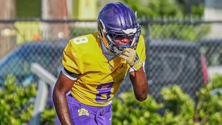 St. Augustine High School (New Orleans) 4-star wide receiver Miguel Mitchell lines up to run play during practice