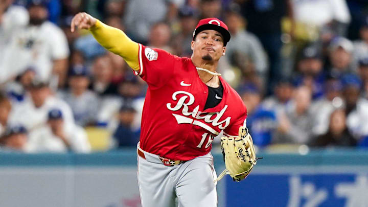 Noelvi Marte (16) throws