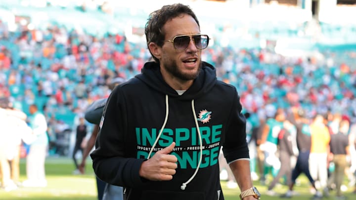 Former Dolphins coach Mike McDaniel will interview with the Browns Former Dolphins coach Mike McDaniel will interview with the Browns