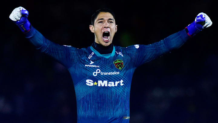 Apenas salió de Bravos y el arquero Hugo González tiene tres posibles destinos, ya que Rayados no lo contempla.