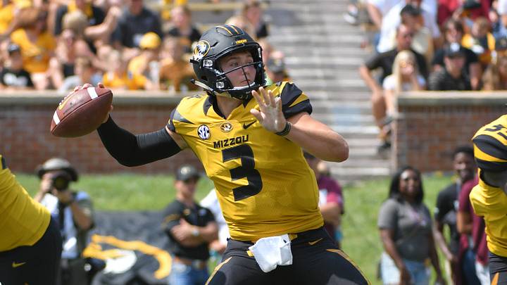 Sep 2, 2017; Columbia, MO, USA; Missouri Tigers quarterback Drew Lock (3) throws a pass during the second half against the Missouri State Bears at Faurot Field. Mandatory Credit: Denny Medley-USA TODAY Sports Sep 2, 2017; Columbia, MO, USA; Missouri Tigers quarterback Drew Lock (3) throws a pass during the second half against the Missouri State Bears at Faurot Field. Mandatory Credit: Denny Medley-USA TODAY Sports