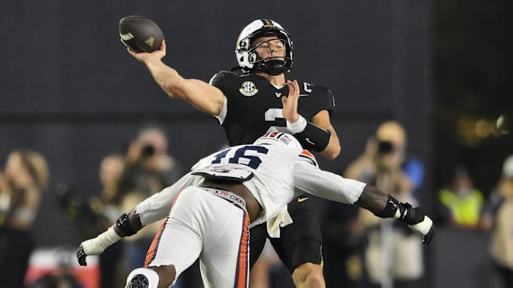The Auburn defense flopped as the offense got going