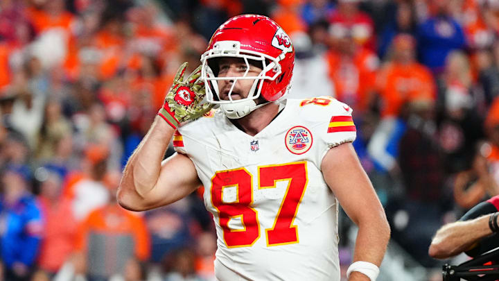 Nov 16, 2025; Denver, Colorado, USA; Kansas City Chiefs tight end Travis Kelce (87) reacts after his touchdown in the fourth quarter against the Denver Broncos at Empower Field at Mile High. Mandatory Credit: Ron Chenoy-Imagn Images Nov 16, 2025; Denver, Colorado, USA; Kansas City Chiefs tight end Travis Kelce (87) reacts after his touchdown in the fourth quarter against the Denver Broncos at Empower Field at Mile High. Mandatory Credit: Ron Chenoy-Imagn Images