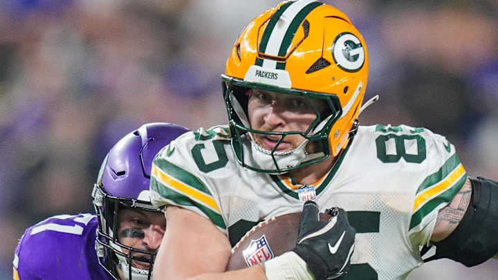 Green Bay Packers tight end Tucker Kraft (85) runs after the catch against Minnesota Vikings in 2024.