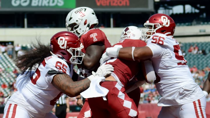 Oklahoma defensive tackles Jayden Jackson, Gracen Halton