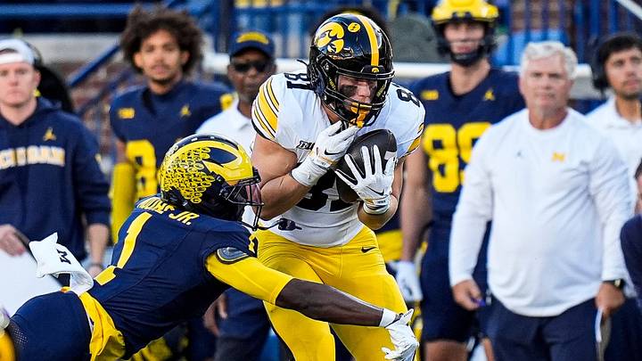 Michigan safety Rod Moore Jr. (1) tackles Iowa tight end DJ Vonnahme (81) during the second half at Michigan Stadium in Ann Arbor on Saturday, Sept. 26, 2026. Michigan safety Rod Moore Jr. (1) tackles Iowa tight end DJ Vonnahme (81) during the second half at Michigan Stadium in Ann Arbor on Saturday, Sept. 26, 2026.