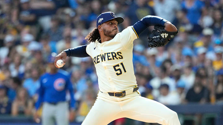 Division Series - Chicago Cubs v Milwaukee Brewers - Game One
