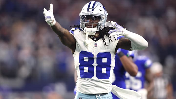 Nov 30, 2023; Arlington, Texas, USA; Dallas Cowboys wide receiver CeeDee Lamb (88) celebrates during