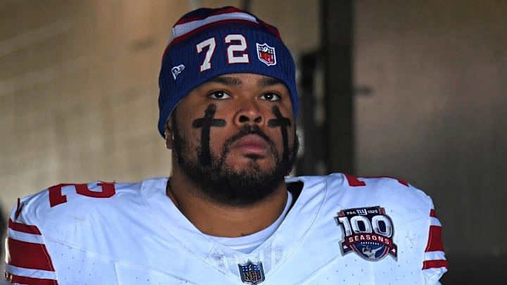 Jan 5, 2025; Philadelphia, Pennsylvania, USA; New York Giants guard Jermaine Eluemunor (72) in the tunnel against the Philadelphia Eagles at Lincoln Financial Field. Mandatory Credit: Eric Hartline-Imagn Images