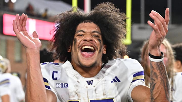 Washington Huskies wide receiver Denzel Boston Washington Huskies wide receiver Denzel Boston