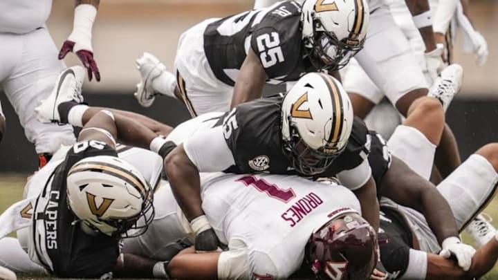 Zaylin Wood is back to be the "swiss-army knife of Vanderbilt's defensive line in 2025. Zaylin Wood is back to be the "swiss-army knife of Vanderbilt's defensive line in 2025.