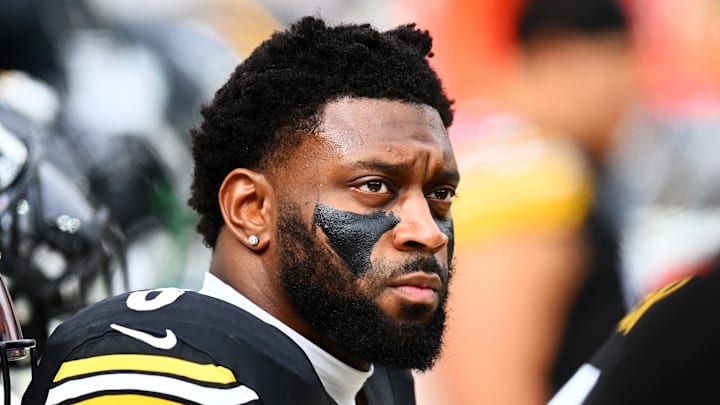 Indianapolis Colts v Pittsburgh Steelers